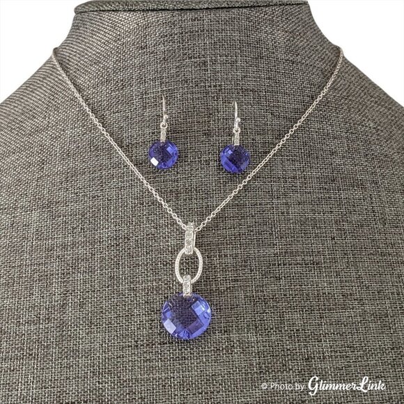 AVON NRT Blue Purple Pendant Necklace & Earrings Set - Picture 1 of 8